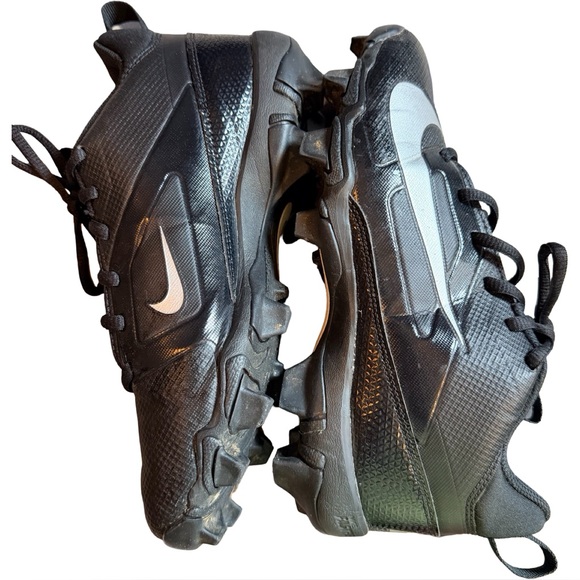 Nike Other - Nike Boys’ Alpha Menace 4 Shark BG Football Cleats – Youth Size 4.5